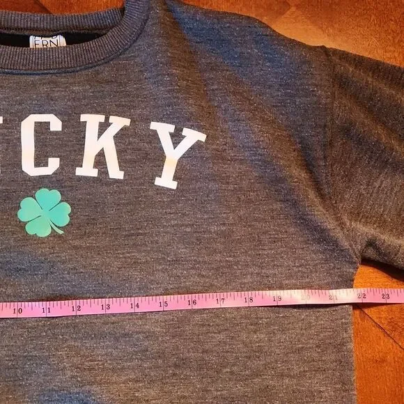 MODERN LUX Jerry Leigh Lucky Clover Crewneck Oversized Sweatshirt, XS, Grey - Picture 4 of 8